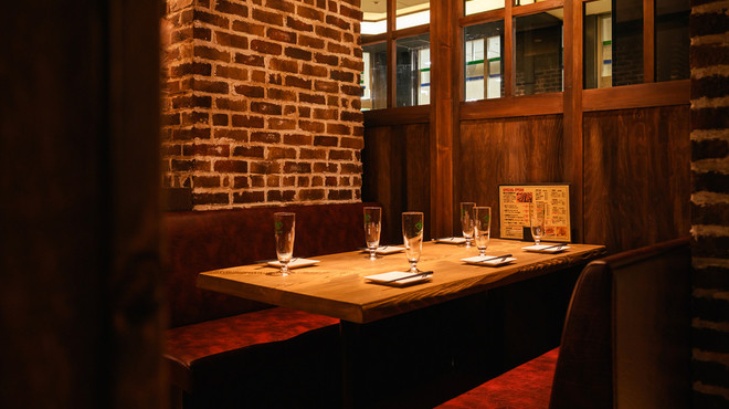 肉とワインの酒場 新宿 Wolfun - メイン写真: