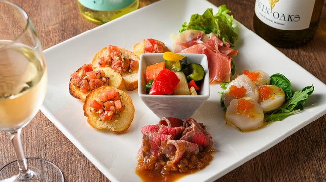 肉とワインの酒場 新宿 Wolfun - メイン写真: