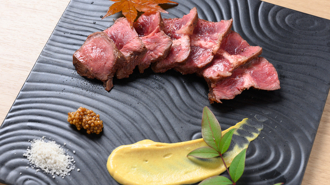 広島鉄板焼炭火焼 八黒 - メイン写真: