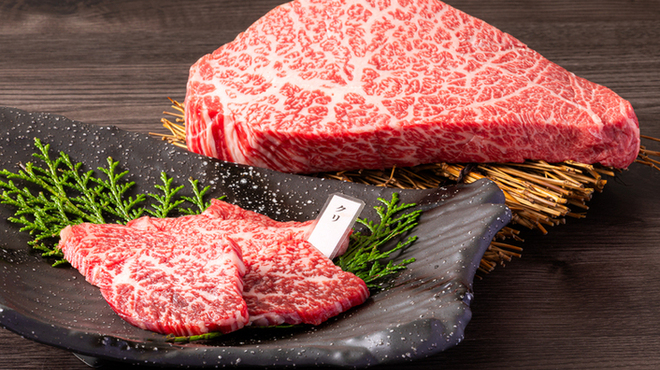 精肉卸問屋直営焼肉店 牛次郎 - メイン写真: