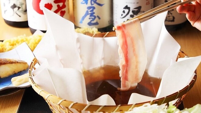 おいしい寿司と活魚料理 魚の飯 - メイン写真: