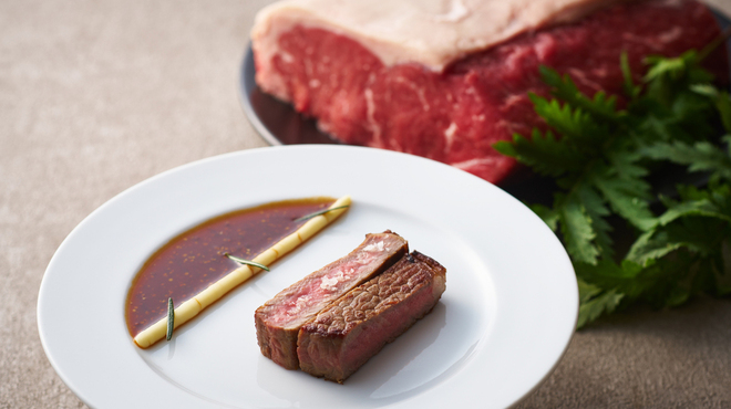 ル・タン - 料理写真:（8月ディナー限定）牛肉のステーキ 粒マスタードソース