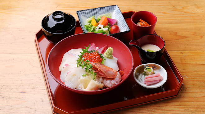 伊勢網元食堂 - メイン写真: