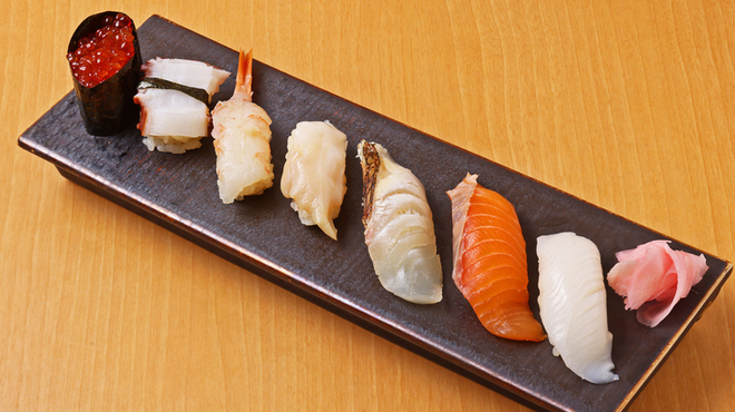 すしと酒 箔 - メイン写真: