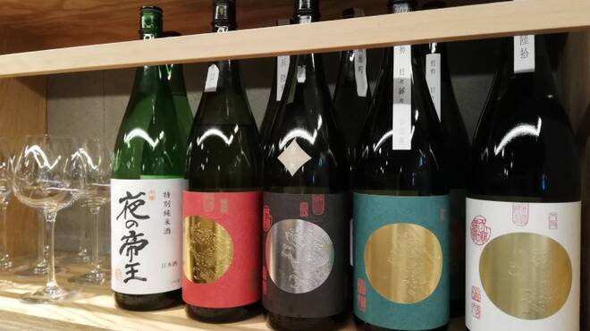 大宮牡蠣Bar - メイン写真: