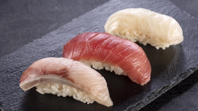 東京立ち寿司 - メイン写真: