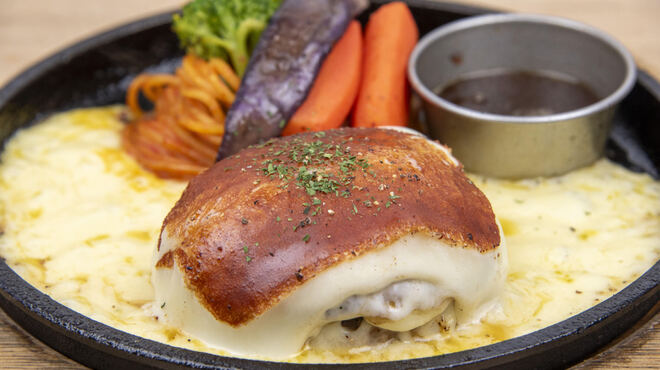 STEAK&HAMBURG ひげ - メイン写真: