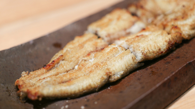 山勢 - 料理写真:２０２４年５月再訪：白焼☆