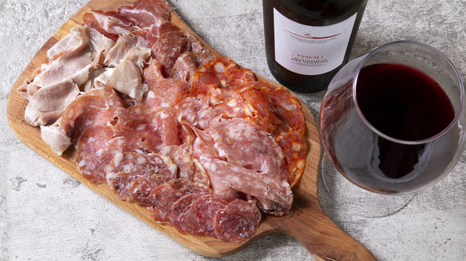 ALGOS DELI×HAMBURG - メイン写真: