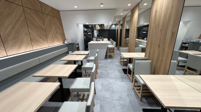 はんばーぐ&おむらいすのお店 いくら - メイン写真: