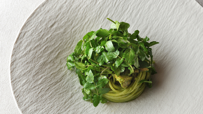 OTTO SETTE - 料理写真:クレソンのジェノベーゼとリングイネ_ペアリング
