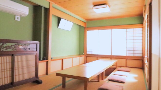 割烹峰屋 - 内観写真:旅館に来たような落ち着いた個室