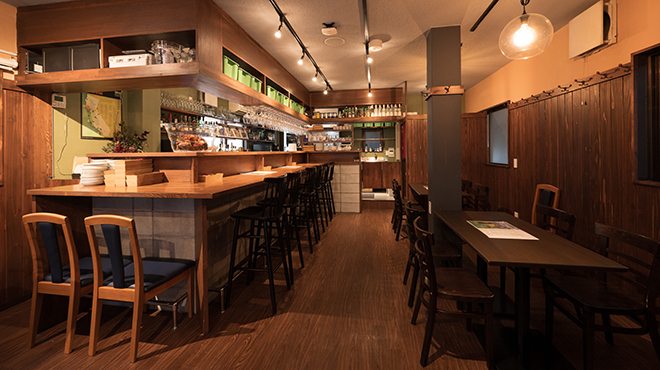 アンジュヴィンヤード ワイン&バー - メイン写真: