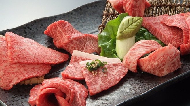 一頭買焼肉　醍醐 - メイン写真: