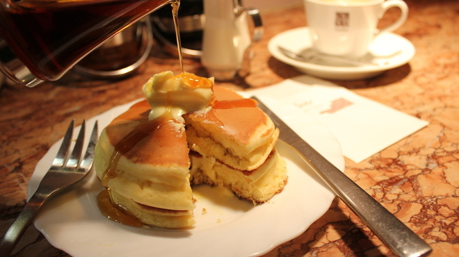 サンシャイン 東梅田 パンケーキ 食べログ