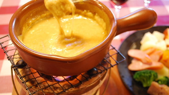 伊太飯キッチン Cheese Cafe いためしキッチン チーズカフェ 三条 高松 イタリアン 食べログ