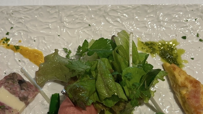 パリゴー - 料理写真:オードブルのグリーンサラダ