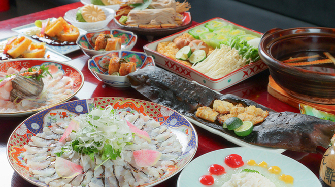 活魚居酒屋 マルフク - 料理写真:夏はものコースです。