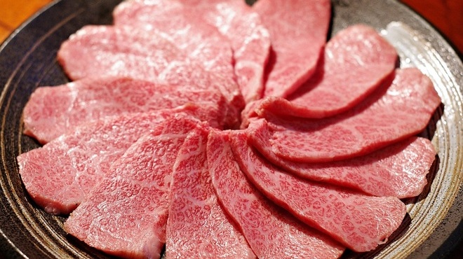 焼肉ホルモン酒場 よろづや - メイン写真: