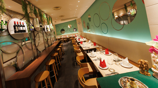 ASIAN RESTAURANT BASIL 丸之內Palace大樓店