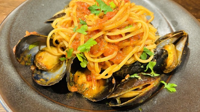 薪窯ピザとワイン SUONARE - メイン写真: