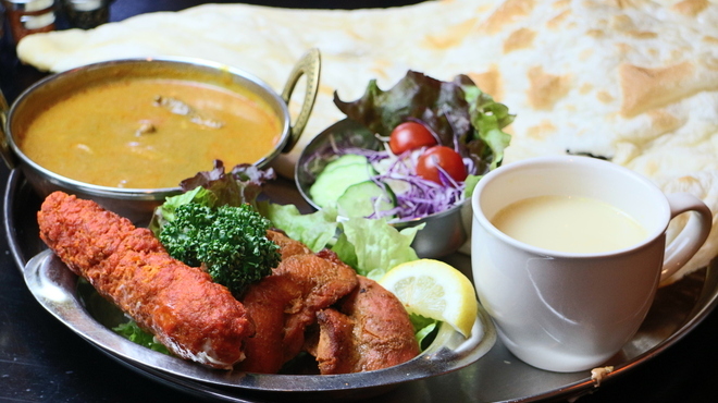 タージ ・ベンガル - メイン写真: