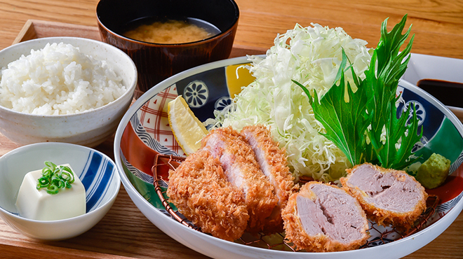 かねかつ食堂 - メイン写真: