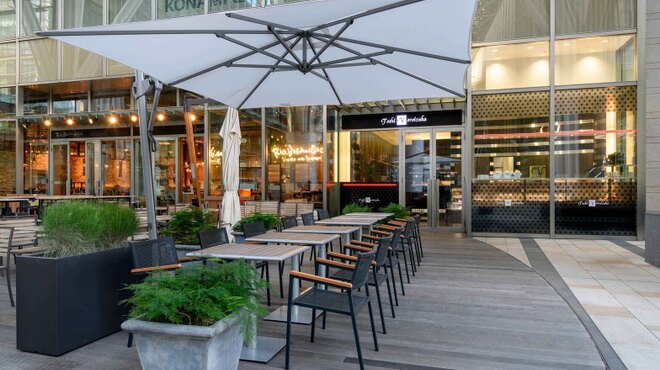 Toshi Yoroizuka - メイン写真: