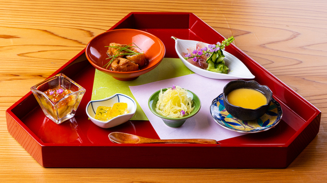 フレンチ懐石 広尾おくむら - 料理写真:四季のうつろい