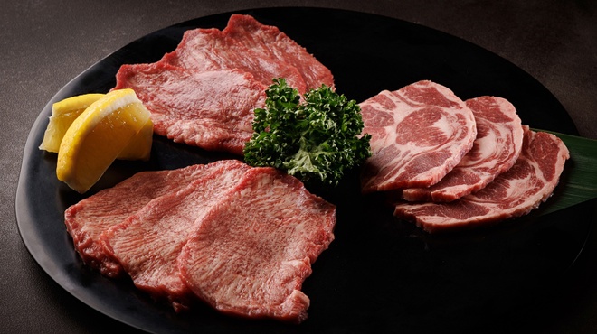 焼肉ホルモンたすき - メイン写真: