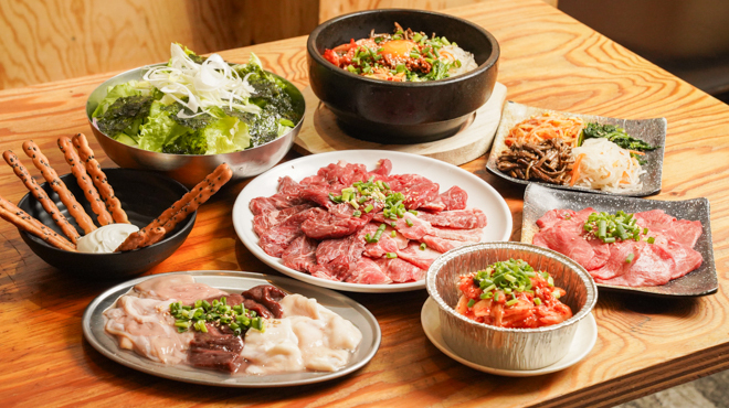 大衆焼肉酒場 こがね - メイン写真: