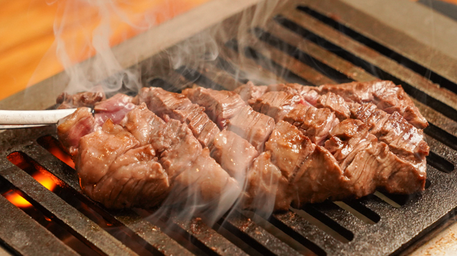 大衆焼肉酒場 こがね - メイン写真: