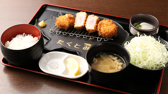 とんかつ&ハンバーグ たくとみ - 料理写真:豚の旨みがつまった希少部位　上ヒレかつ定食