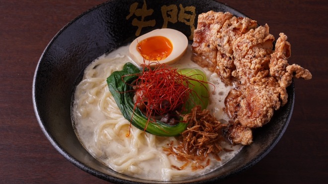 牛門ハラルラーメン - メイン写真: