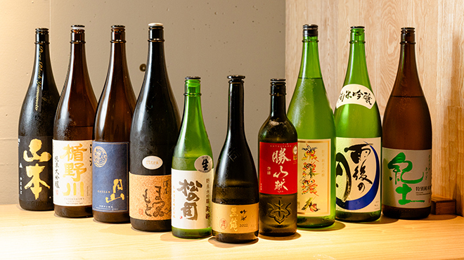 割烹 小田 - ドリンク写真:常時10種類の日本酒ご用意しております