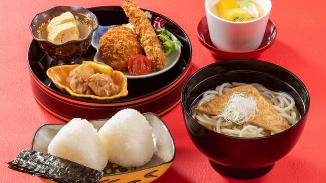つのくに - 料理写真:お子様弁当￥1,800