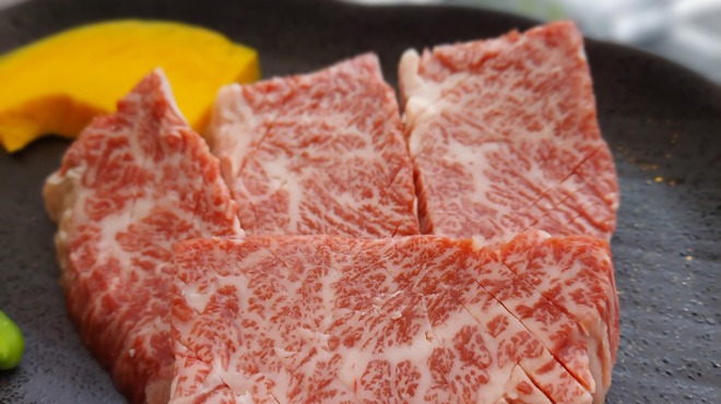 焼肉ソムリエ 萬樹亭 - メイン写真: