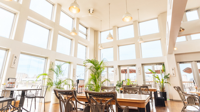 MARINA RESTAURANT TRIM - メイン写真: