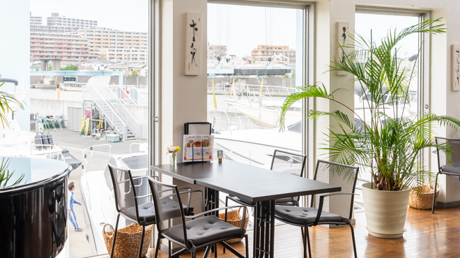 MARINA RESTAURANT TRIM - メイン写真: