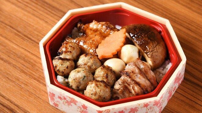 炭火串焼 鳥むすび - メイン写真: