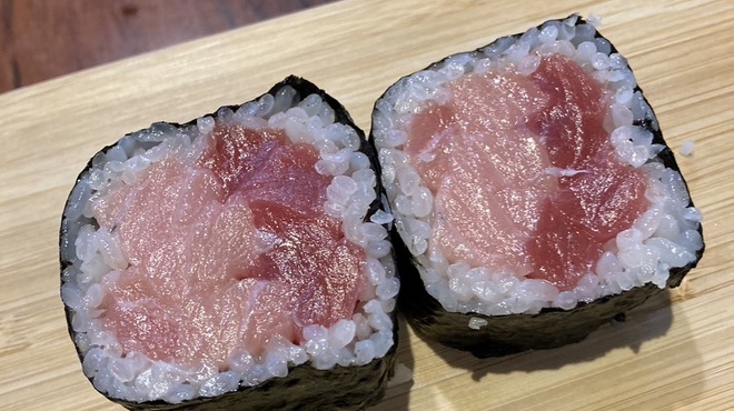 世炉思食 - メイン写真: