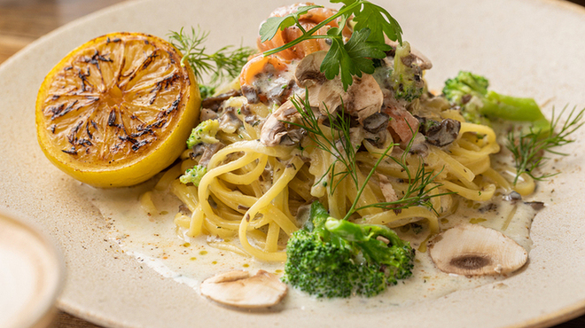 LATTE GRAPHIC - メイン写真: