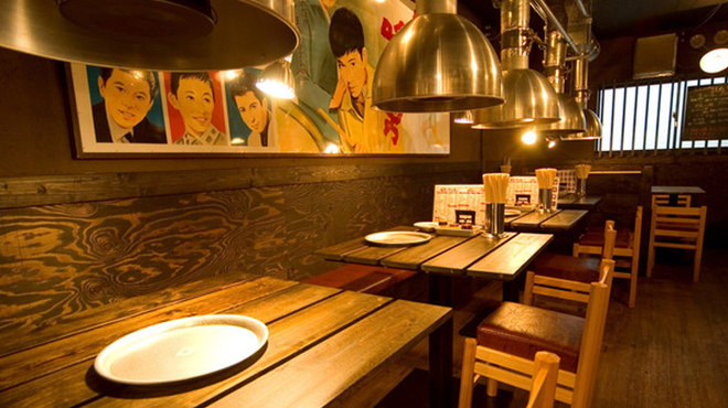 炭火焼肉 昭和ホルモン - メイン写真: