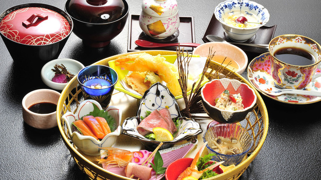 味彩 あらい - メイン写真:
