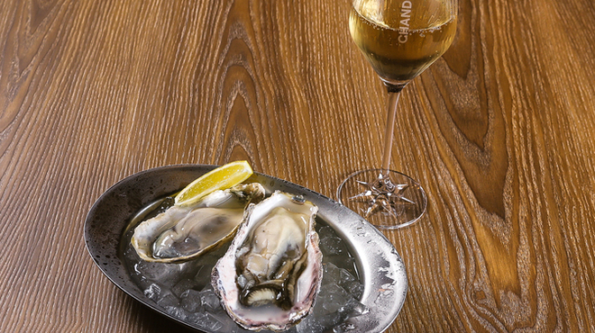 オイスタースタンド - 料理写真: