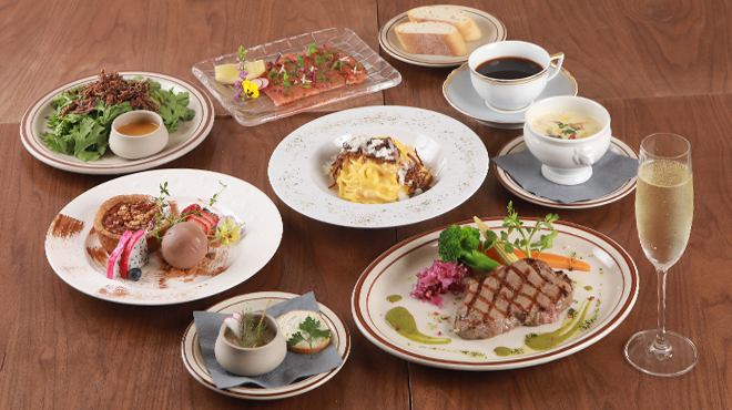 Aging beef ＆ Specialty coffee THE三本 - メイン写真: