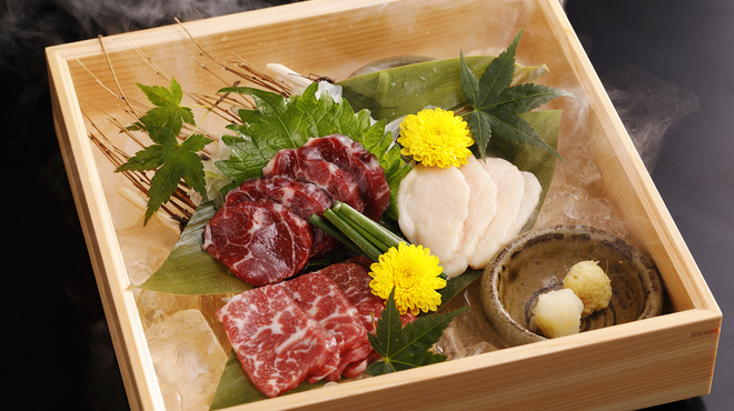 博多華味鳥 天神西通り店 - メイン写真: