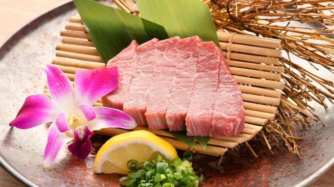 焼肉ダイニング MEGUMI - メイン写真: