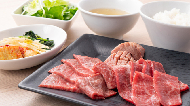 焼肉 ミート 牛男 - メイン写真: