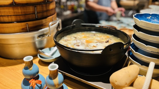 食堂サムシン - メイン写真: